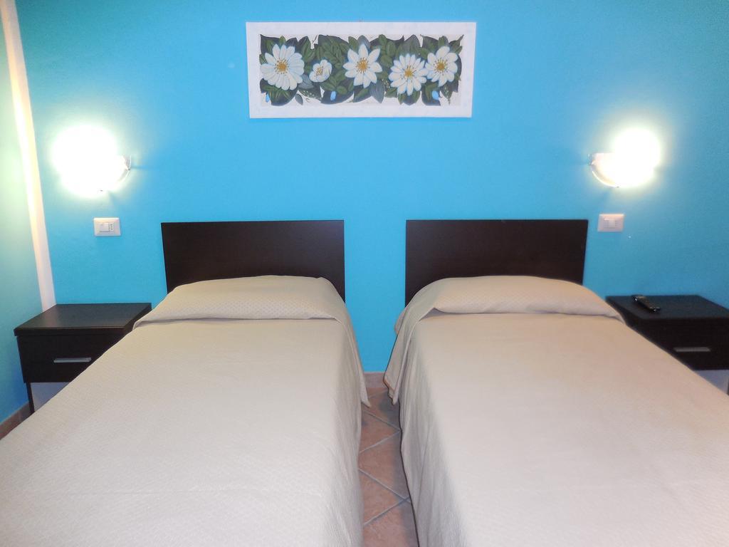 B&B Ca' Melia Baveno Rom bilde